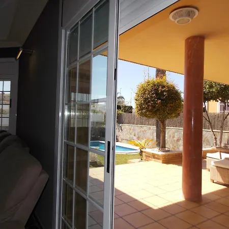 Sisi Con Piscina Privada Villa Calafell
